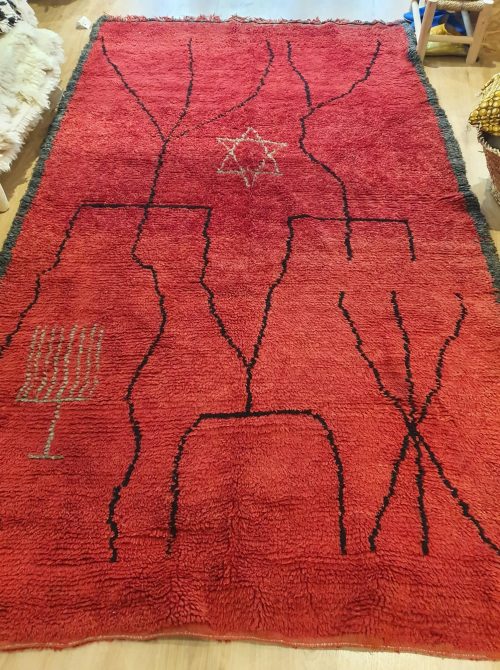 tapis berbère rouge en laine
